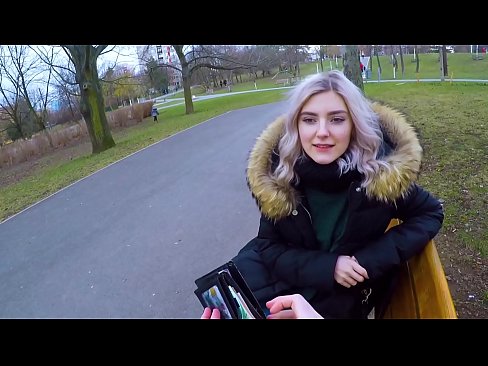 ❤️ برای پول، تقدیر از یک غریبه را قورت می دهد - کار بامزه در پارک اثر Eva Elfie ☑ پورنو vk در ما ❌